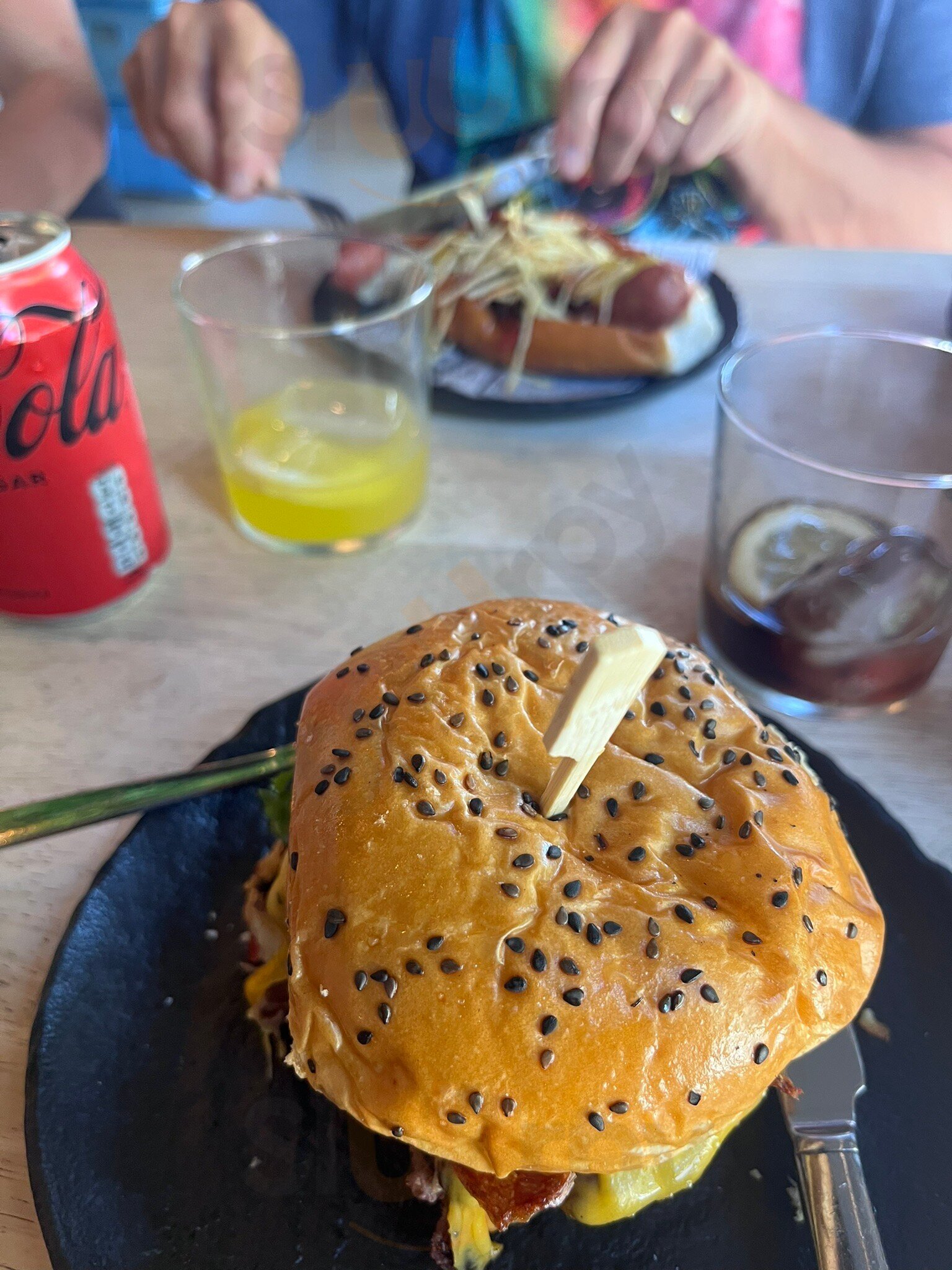 Bugambilia Street Cas Català