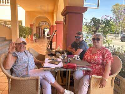 Benavista Cafe Restaurant