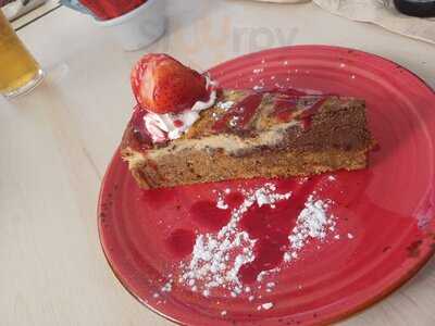 The Palms Beach Club