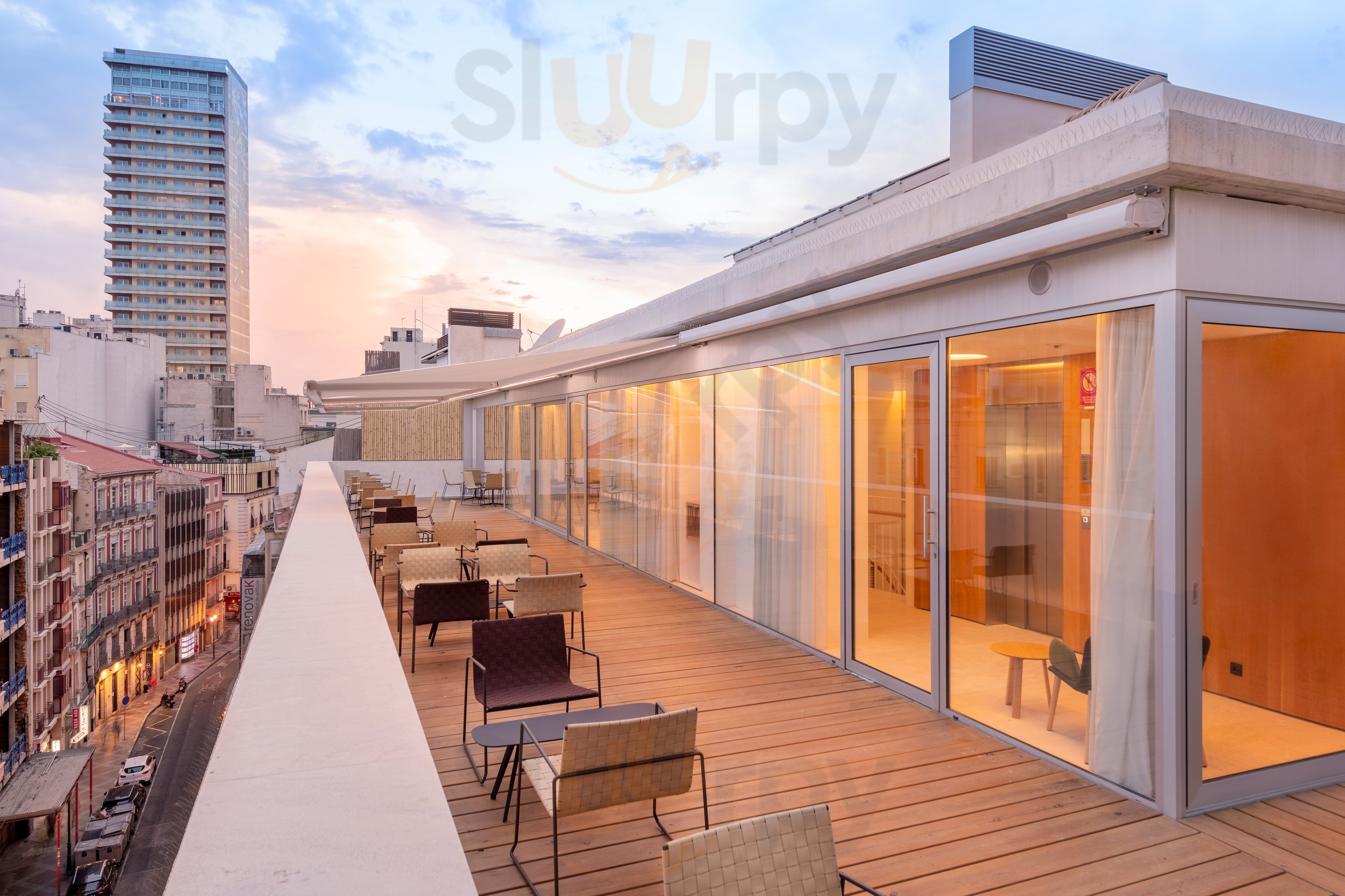 Terraza Mira Miralta Rooftop