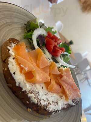 Doha’s Bar And Coffee