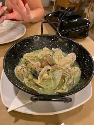 Safrà - Arroces & Tapas