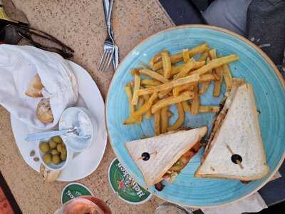 Britannia Pub & Restaurant