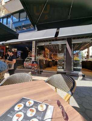 Captain Candy Coffee Bar