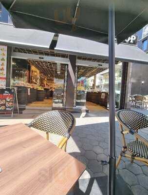 Captain Candy Coffee Bar