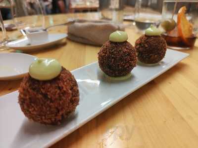 Teòric Taverna Gastronòmica