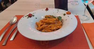 Italian Twist Bar Bistro