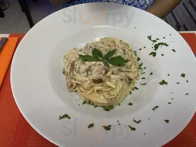 Italian Twist Bar Bistro