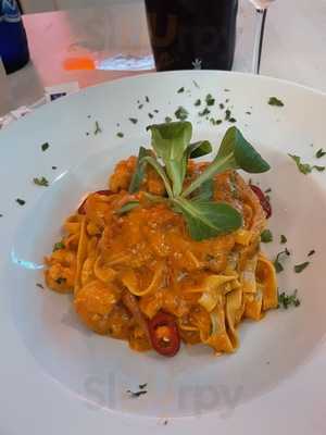 Italian Twist Bar Bistro