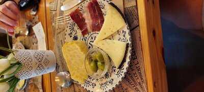 Bistro Los Tulipanes