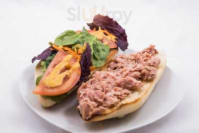 Bistro Los Tulipanes