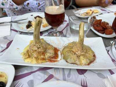 Anómalo Restaurante