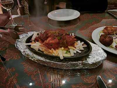 Agra Tandoori Indian Restaurant