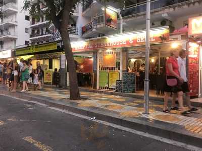 Hampton Steakhouse & Grill