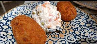 El Picoteo Casa Torcuato