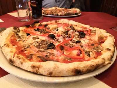 Peccou De Goa - Pizza & Pasta Especialidad En Fainá