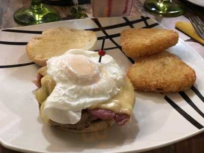 Mango Café & Tea Room