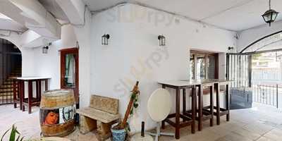 Mango Café & Tea Room