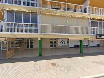 Amigos Bistro By Nas & Dino