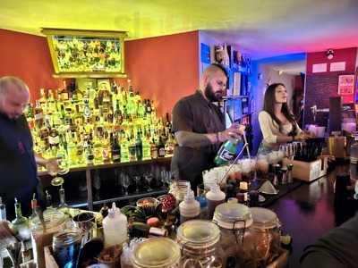 Lab - Cocktail Bar, Food & Bartending Solutions