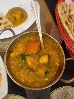 Taj Mahal Indin Restaurant