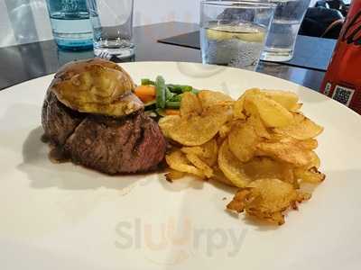 Restaurante  La Taverna