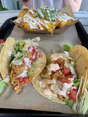 Totopo Henao Mexican Food