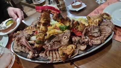 Pasko's Balkan Grill