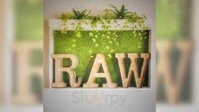 Raw Lounge