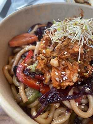 The Burger Cafe - Vegan & Meat Lovers