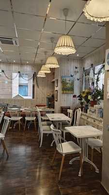 La Pequeña Pastelería De Mamá