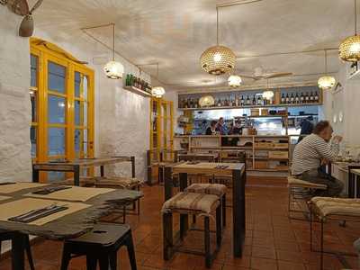 Lua Wine & Soul Food