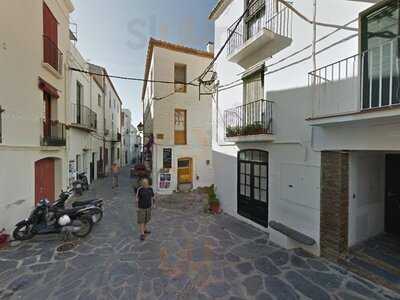 Lua Wine & Soul Food