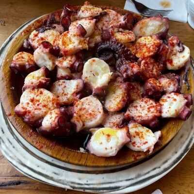 Pulpeira De Lola La Antigua De Melide