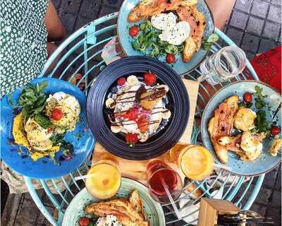 Eatmytrip Brunch & Bakery Barcelona