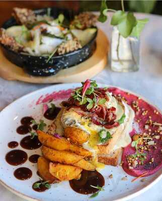 Eatmytrip Brunch & Bakery Barcelona