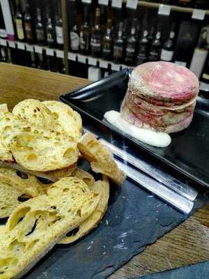 Bodega-enoteca  Els Barrils