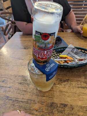 Lucky 7 Burger Joint