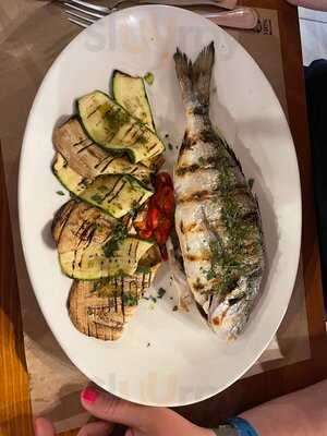 Napulee Pizzeria &grill