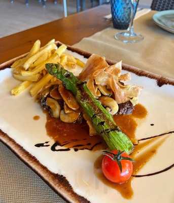 Posidonia Restaurant