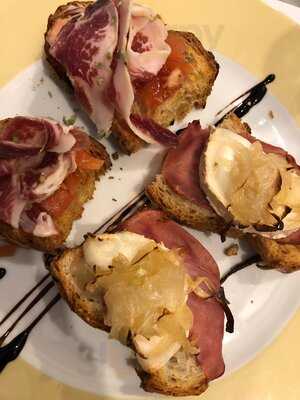 Entre 2 - Mucho Mejor