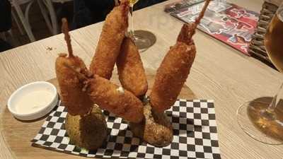 Entre 2 - Mucho Mejor