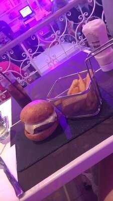 Piccadilly Sports Bar