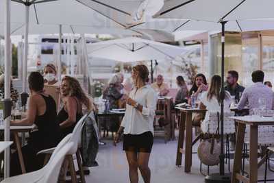 Mola In The Hype Restaurant