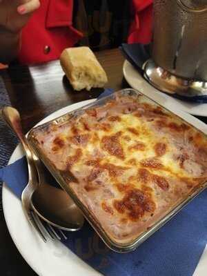 La Trattoria Napoletana