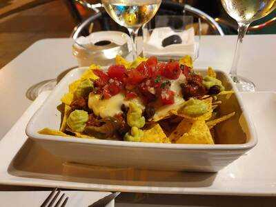 Las Viudas Cheese Bar