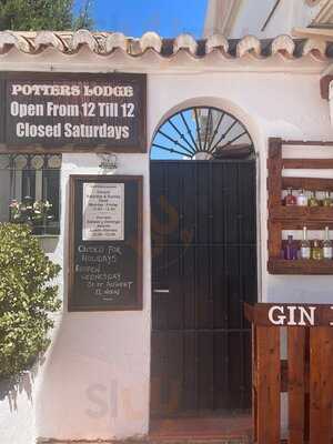 Potter's Lodge
