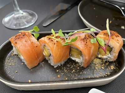 Burbu Sushi & Fusión (centro)