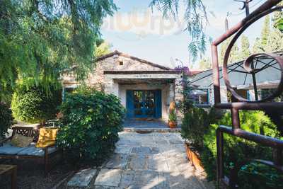 Puerto Madero Grill & Drinks