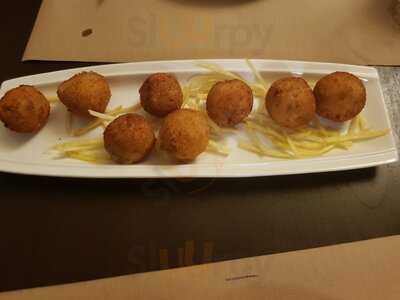 Casa Ponte Bar & Kitchen